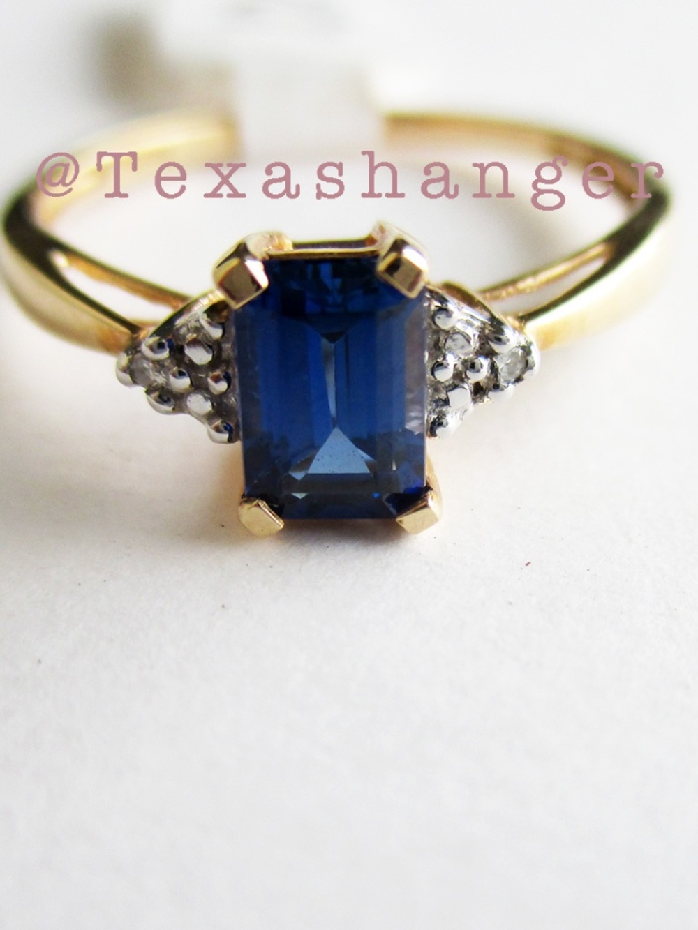 10KT Yellow Gold Blue Sapphire and Diamond Ring Size 7 Estate Vintage